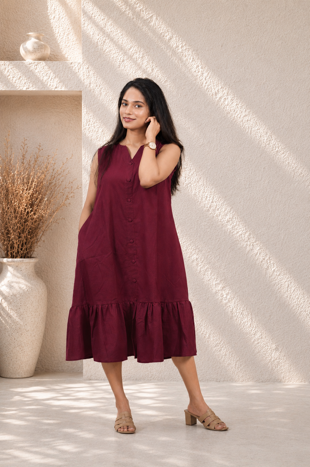 Minimal Sleeveless Dress ( Maroon )